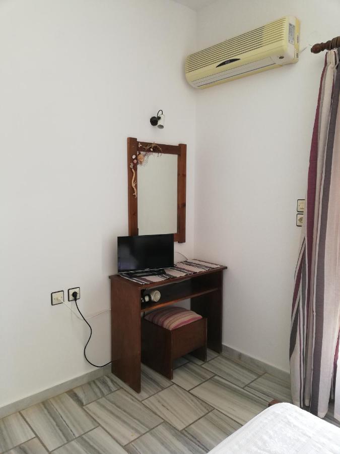Poseidonio Of Paros Aparthotel Aliki  Exterior photo